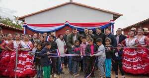 La Nación / Peña entrega 51 viviendas e inaugura mejoras en Misiones