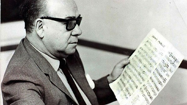 Homenaje a Herminio Giménez en el Municipal