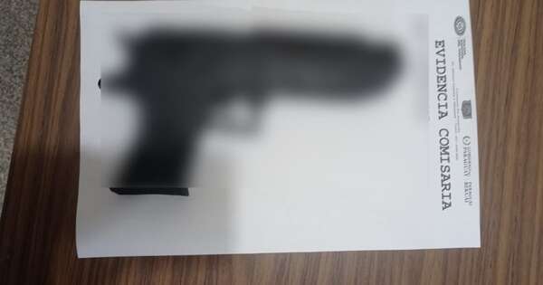 Diario HOY | Aprehendido un menor que deambulaba con arma de juguete