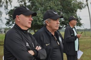 Versus / El descubridor de Julio Enciso y Diego Gómez ya se mueve en Olimpia