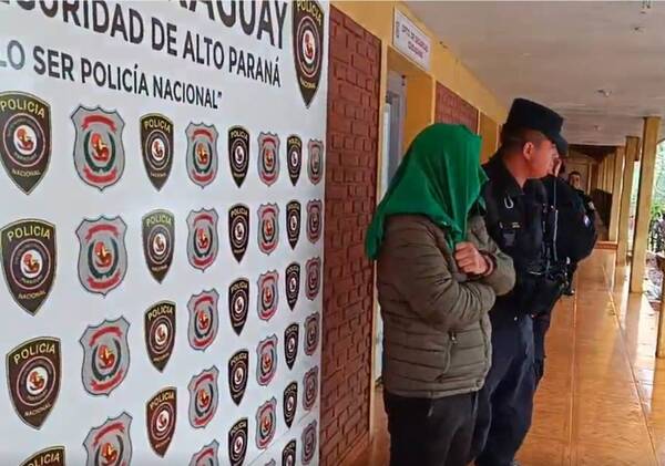 Tiene domiciliaria, lo denunciaron por maltrato al papá y la Poli se lo llevó; ¿qué hay detrás de todo?