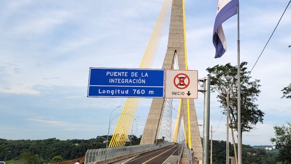 Concejales negocian la apertura parcial del Puente de Integración para fines de año