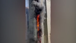 Impactante incendio de rascacielos en Dubái: más de 3.800 evacuados
