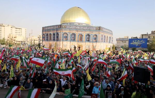 Irán vive una jornada de ataques israelíes con 90 muertos - Mundo - ABC Color
