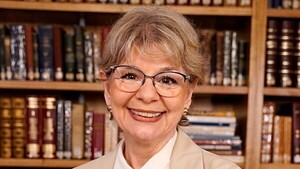 Ana Martini se inició en la actuación a los 64 años y cuenta cómo superó el miedo a subir a las tablas