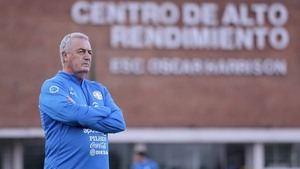 (GALERÍA) Gustavo Alfaro: “Ojalá la espera de más de 15 años termine en la próxima fecha”