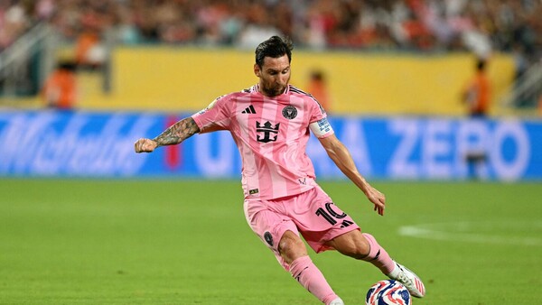 El tiro de Messi que engañó a todos