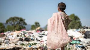 Una investigación revela que la pobreza infantil en Argentina alcanzó un récord en 2024