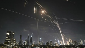 Israel bombardea 100 blancos nucleares en Irán
