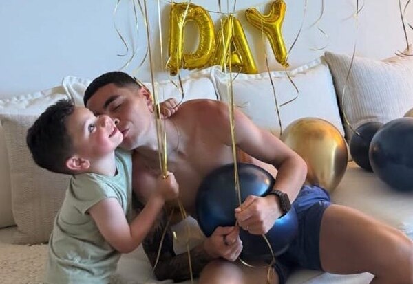 Versus / Así festejaron los albirrojos el día del padre