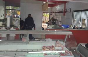 Violento enfrentamiento en carnicería: se suma una nueva víctima mientras buscan al que huyo