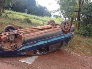 CONDUCTOR FUE APREHENDIDO TRAS VUELCO EN CAMBYRETÁ