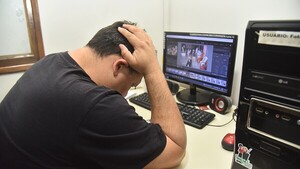 El riesgo que genera estar todo el día consumidos por las pantallas