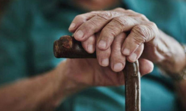 Abandono de adultos mayores: más de mil denuncias en poco más de un año - OviedoPress