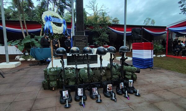 Recuerdan a policías caídos en masacre de Curuguaty