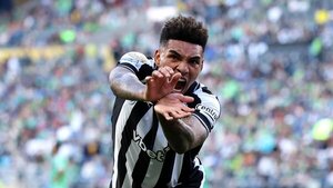 Botafogo supera a Seattle con dos cabezazos