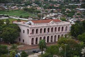 AUDIO: Invitan a visita el Centro Cultural de la República El Cabildo, abierto durante el feriado - A La Gran 7-30 - ABC Color