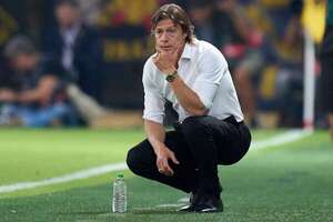 Matías Almeyda, nuevo entrenador del Sevilla por tres temporadas - Fútbol Internacional - ABC Color