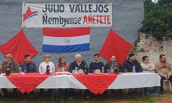 Arnoldo Wiens acusa al gobierno de Peña de enriquecerse con licitaciones y afirma que el pueblo pasa hambre - OviedoPress