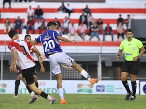 Carapeguá derrota a domicilio a River y se posiciona en zona alta de la División Intermedia - La Tribuna