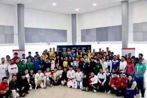 Asu2025: En marcha el campamento de karate - Polideportivo - ABC Color