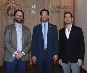 Emotiva despedida a diplomáticos de la Embajada de Estados Unidos - Sociales - ABC Color