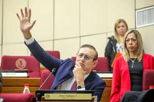Más chicanas: Erico Galeano recusa a fiscales minutos antes del inicio del juicio - Nacionales - ABC Color