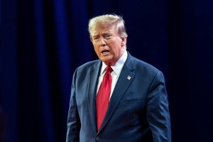 Trump abandona el G7 y advierte evacuar Teherán