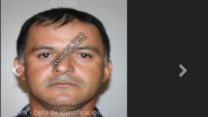 Hallan cadáver de presunto líder de asaltantes en el río Monday, tenía por él G. 5 millones