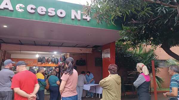 Encarnación: Realizan jornada de vacunación contra la influenza en “La Placita”