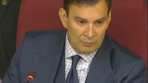 Beto Ovelar trató de "inepta e ineficiente" a la ministra de Salud