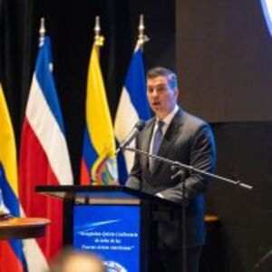 El presidente Peña reafirmó el compromiso de Paraguay con la seguridad y la paz regional en la 65 Conferencia de Jefes de Fuerzas Aéreas Americanas :: Presidencia de la República del Paraguay