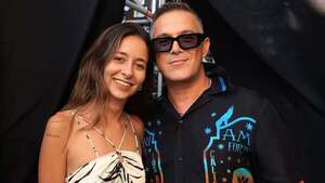 Fuertes declaraciones de una fanática contra Alejandro Sanz