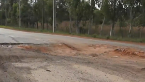 Gigante bache ocasiona accidente en ruta que une Itá y Nueva Italia
