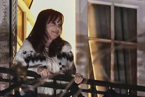 Cristina Fernández cumplirá prisión domiciliaria y usará tobillera electrónica - Mundo - ABC Color