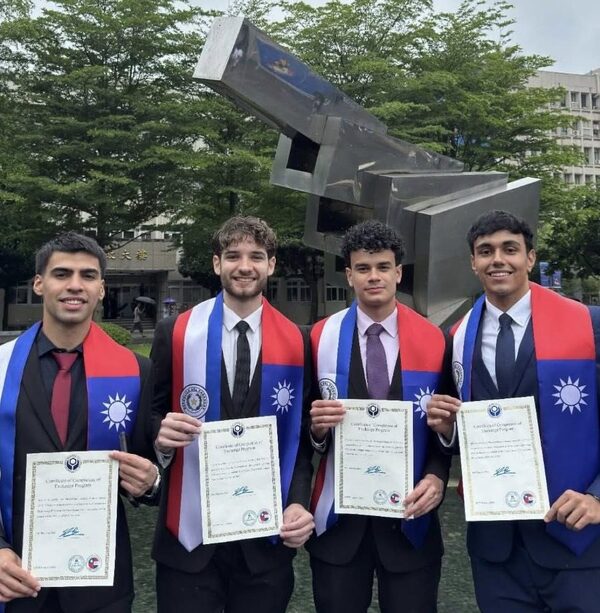 64 jóvenes paraguayos viajarán a Taiwán con becas para estudios superiores - .::Agencia IP::.