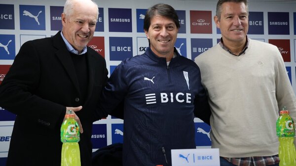 Daniel Garnero fue presentado en Universidad Católica