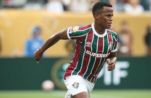 Versus / "Demostramos que somos muy fuertes", dice Arias tras empate del Fluminense ante el Dortmund