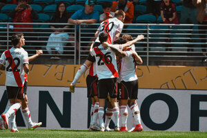 Versus / River Plate se impone en el juego aéreo y arranca el Mundial de Clubes con victoria