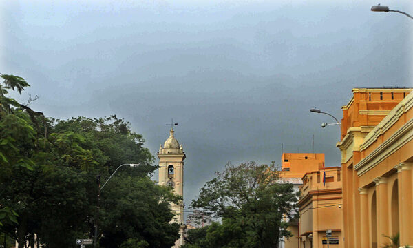 ¡Hay nuevas alertas de tiempo vai para el resto de este martes!