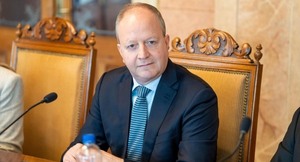 Gobierno proyecta tercer año de crecimiento económico sólido del 4%