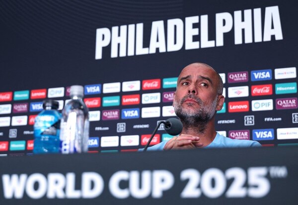 Versus / Guardiola ve el Mundial de Clubes como "una oportunidad para pasar página"