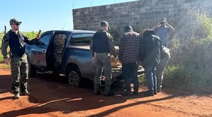 Amambay: Interceptan camioneta abarrotada de marihuana y detiene a dos personas - ADN Digital