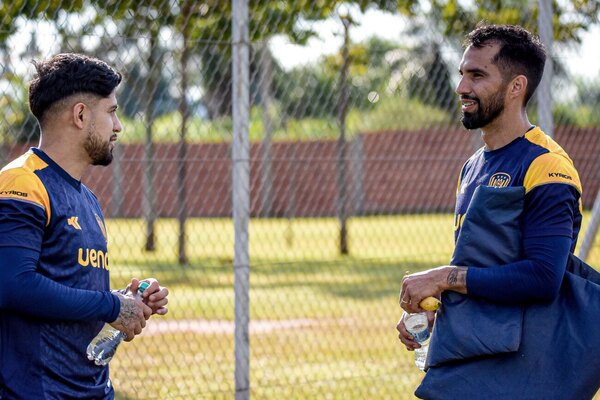 Versus / Los números de Sergio Díaz antes de su tercer regreso al fútbol paraguayo