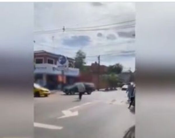 Policia resguarda cole de Asunción por amenaza de tiroteo tras una brutal pelea