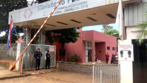 Denunció abuso sistemático de su papá y pide a la fiscalía que proteja a sus hermanas