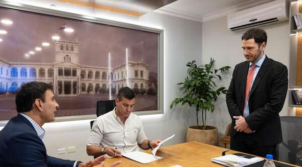 Dignidad para los estudiantes: promulgan la Ley Letrina Cero