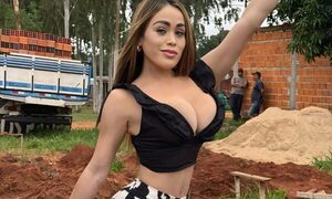 ¡La maína de Guaraní presumió de su progreso: Empezó la construcción de su casa propia!