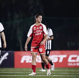 Jugadora de General Caballero de Mallorquín es llamada a la Albirroja - La Clave