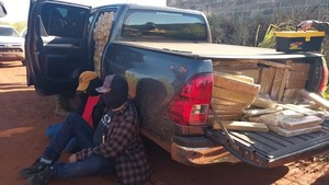 Detienen una camioneta con 1.500 kilos de marihuana en Pedro Juan
